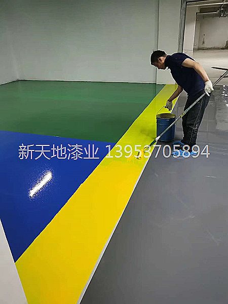 地下車庫停車場(chǎng)水泥自流平施工案例